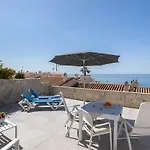 Ferienhaus Wonderful House Just Above The Sea *
